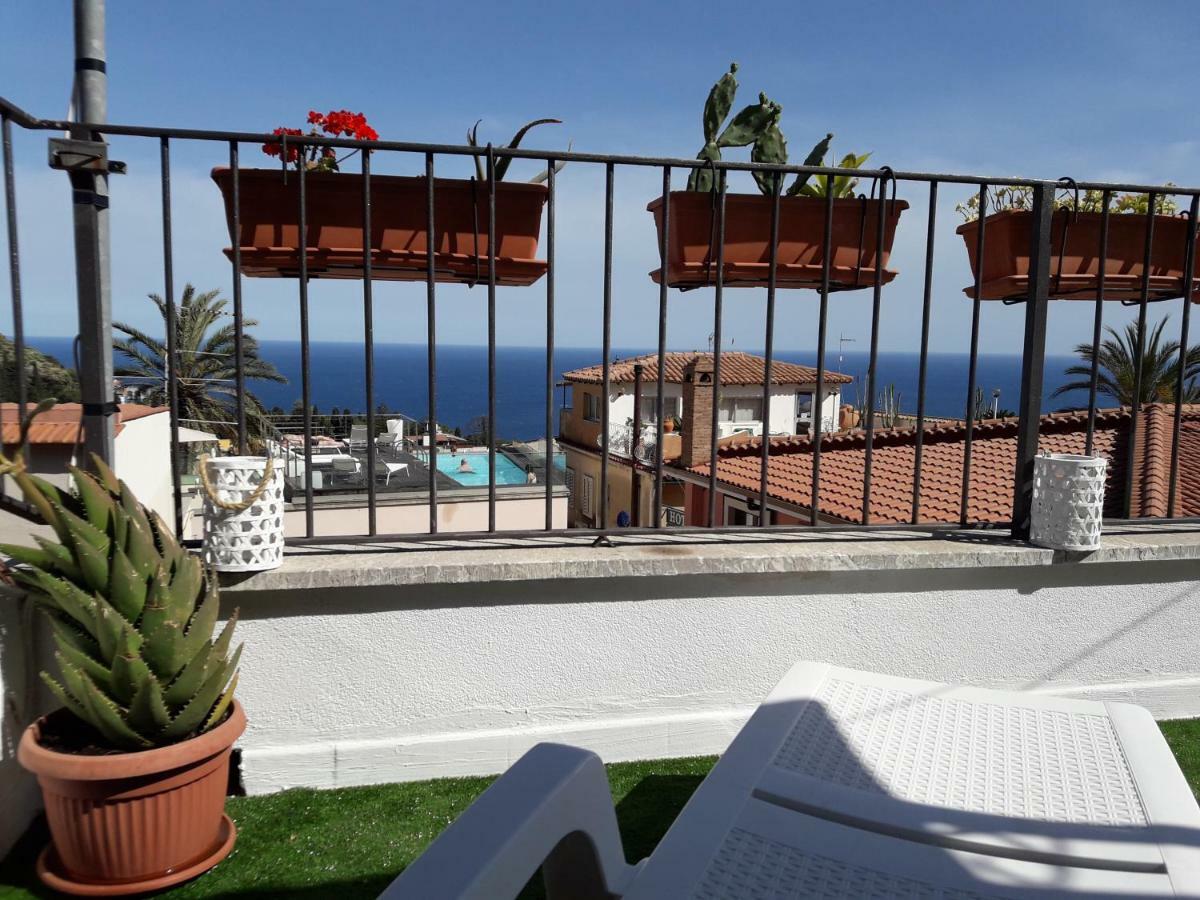 Casa Gio Apartment Taormina Bagian luar foto