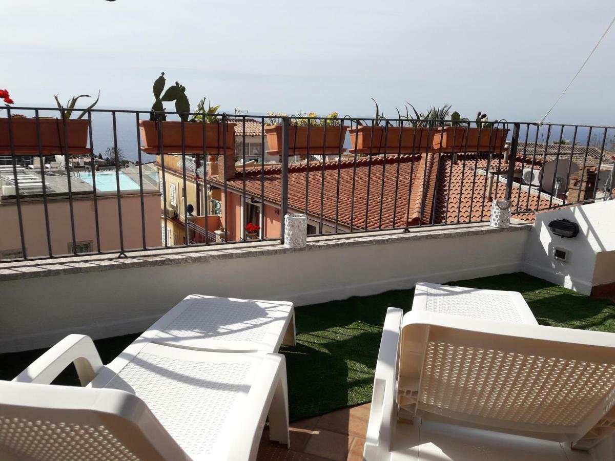 Casa Gio Apartment Taormina Bagian luar foto