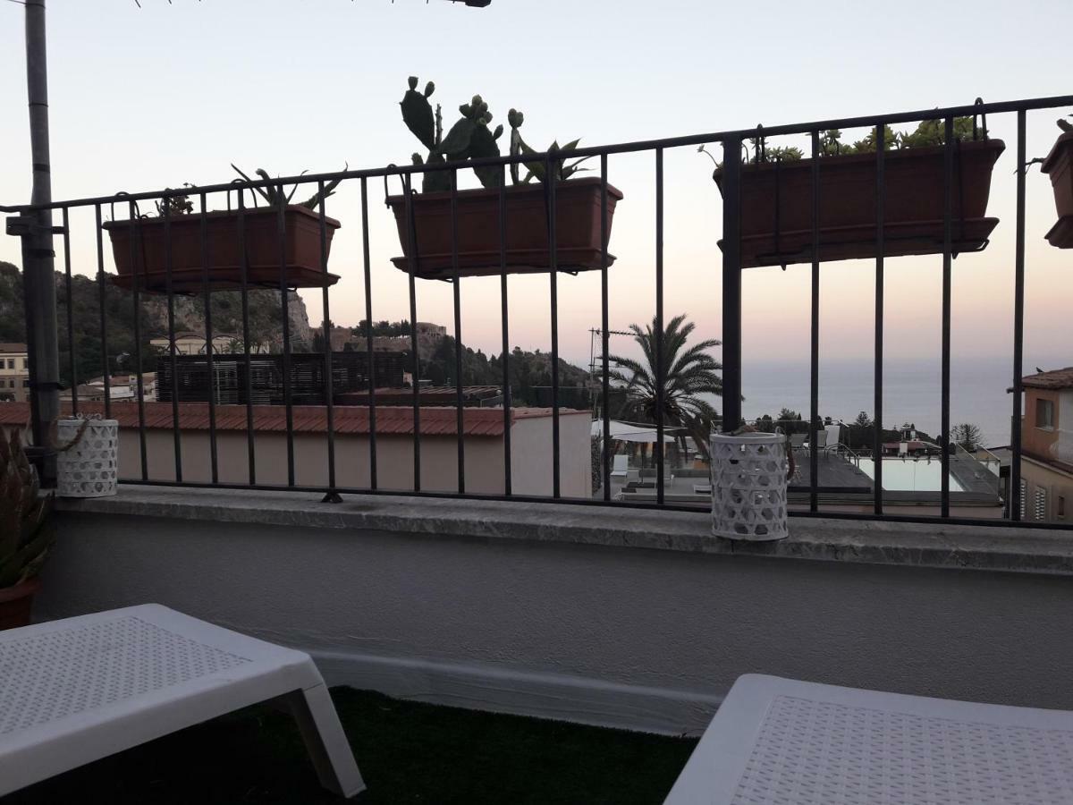 Casa Gio Apartment Taormina Bagian luar foto