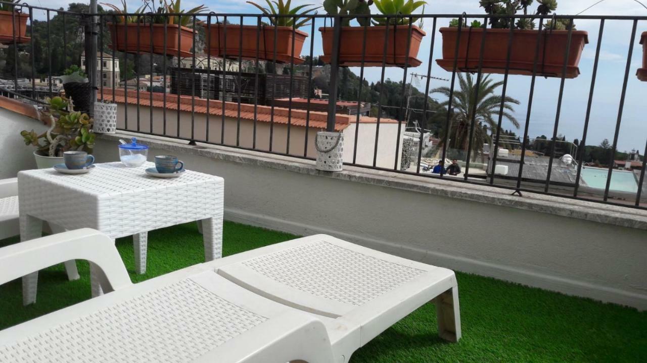 Casa Gio Apartment Taormina Bagian luar foto